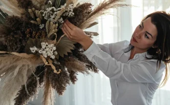 Növénydekoráció ünnepekre: így készíts karácsonyi vagy húsvéti díszítést élő növényekből